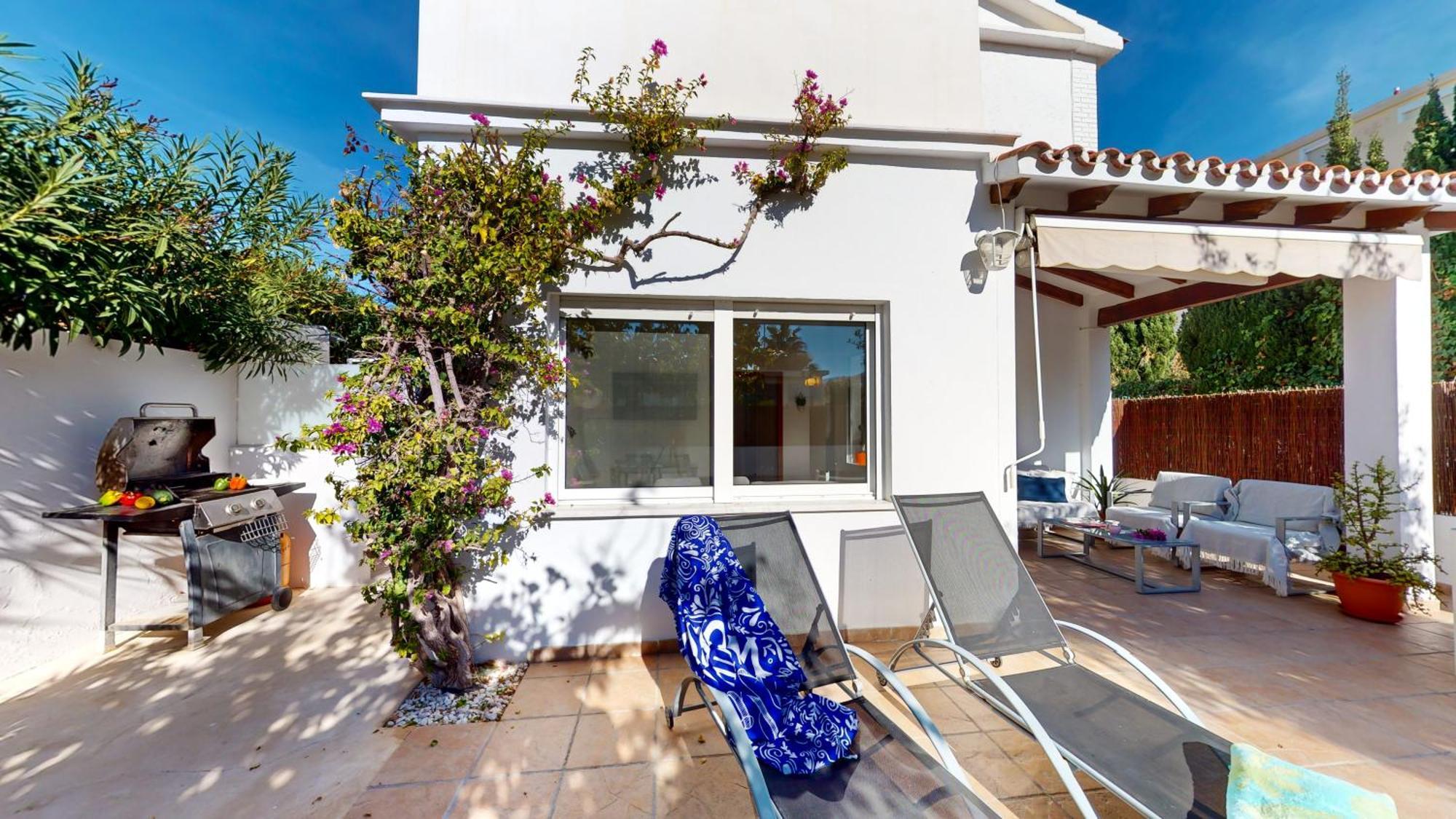 Apartamento Nueva Vida By Family Homes Denia Exterior photo